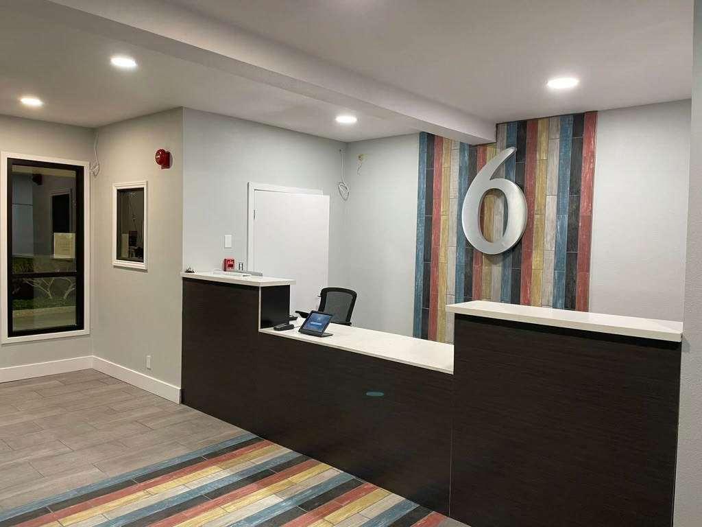 Motel 6 Nacogdoches, Tx Dalaman gambar